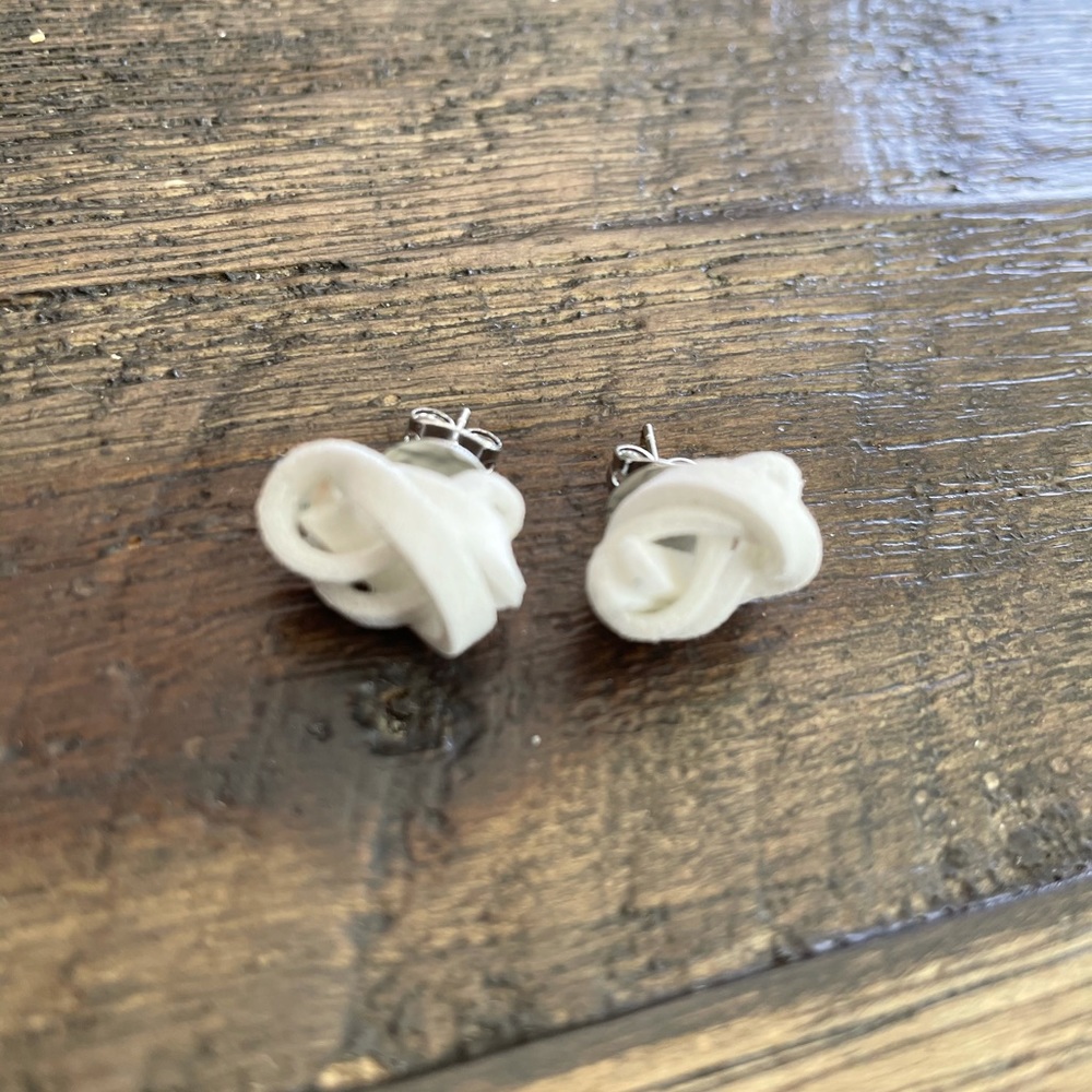 White leather knot earrings